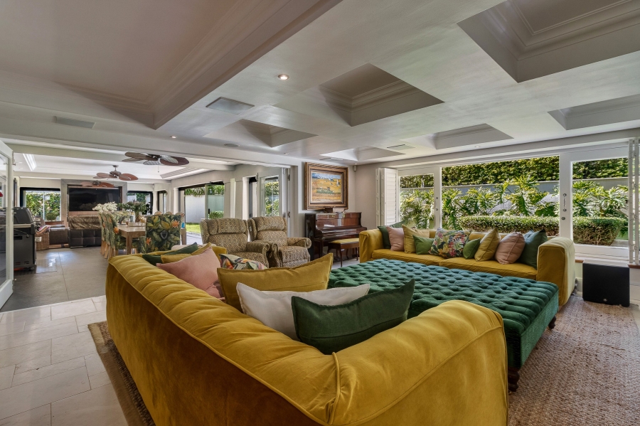 9 Bedroom Property for Sale in Parel Vallei Western Cape